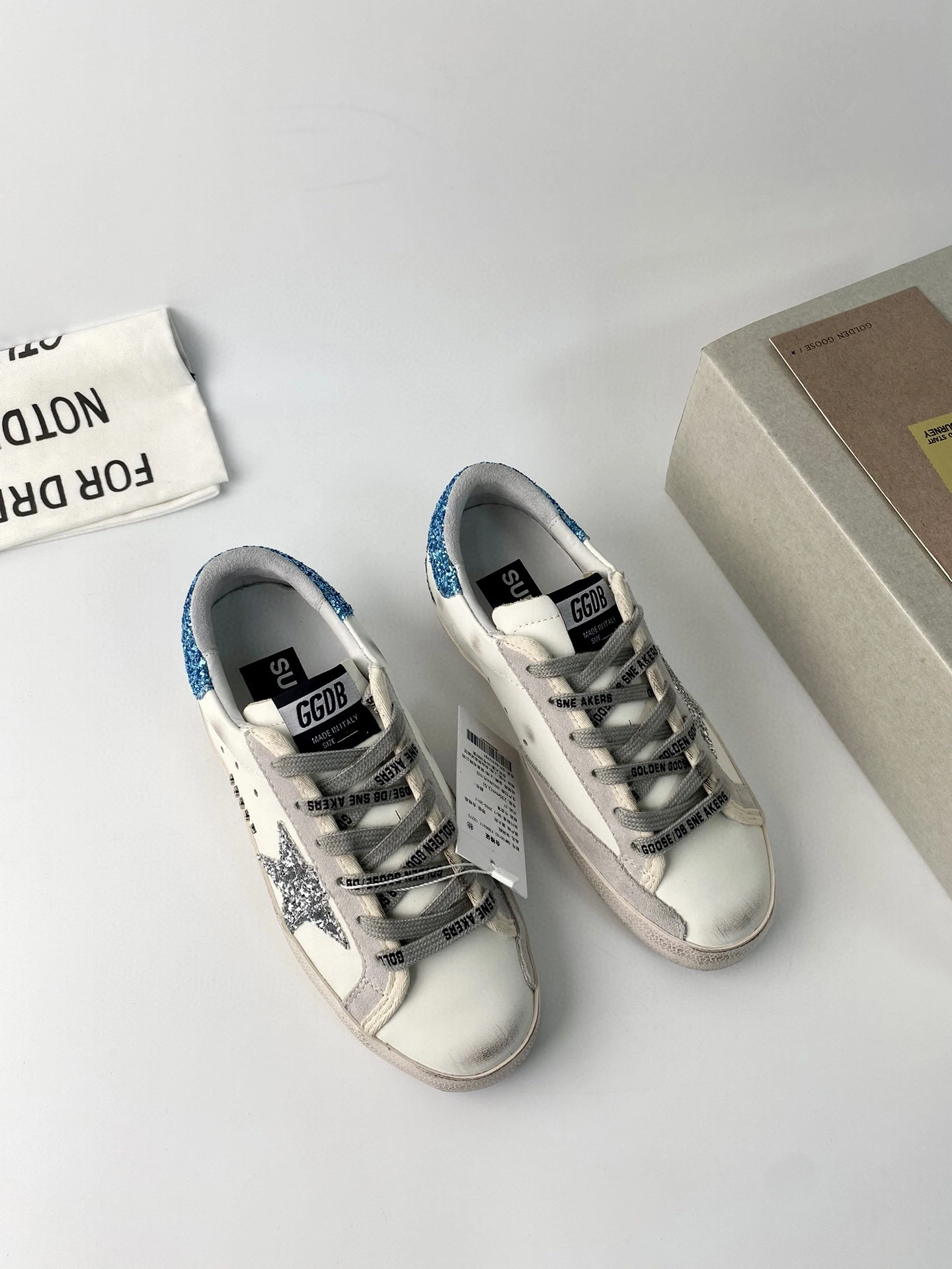 OOBB-- GWF00102.F004767.11549 cowhide item:D-X018B2811S
